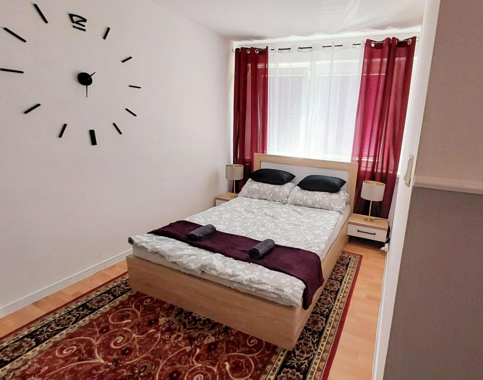 Apartamento Apartament Pod Swierkiem Stary Toruń Exterior foto